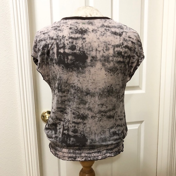 Mandy Moore Mblem S/S Sheer Burnout Open-Front Top - Picture 4 of 14